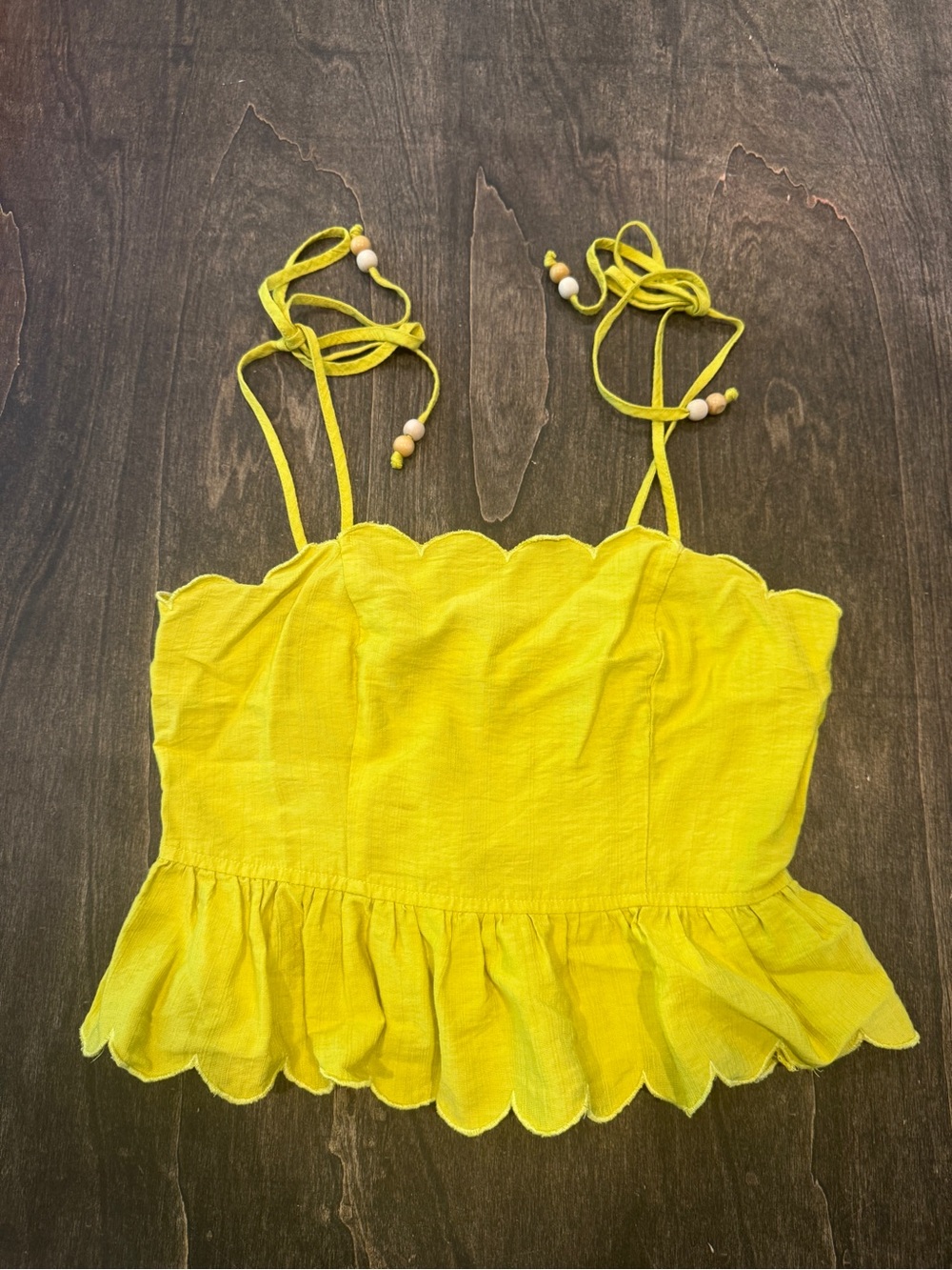 Women’s Yellow Scallop-Trim Tie Strap Crop Top